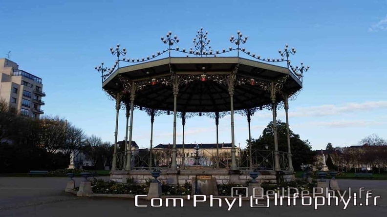kiosque-a-musique-jardin-du-mail-angers-2.jpg