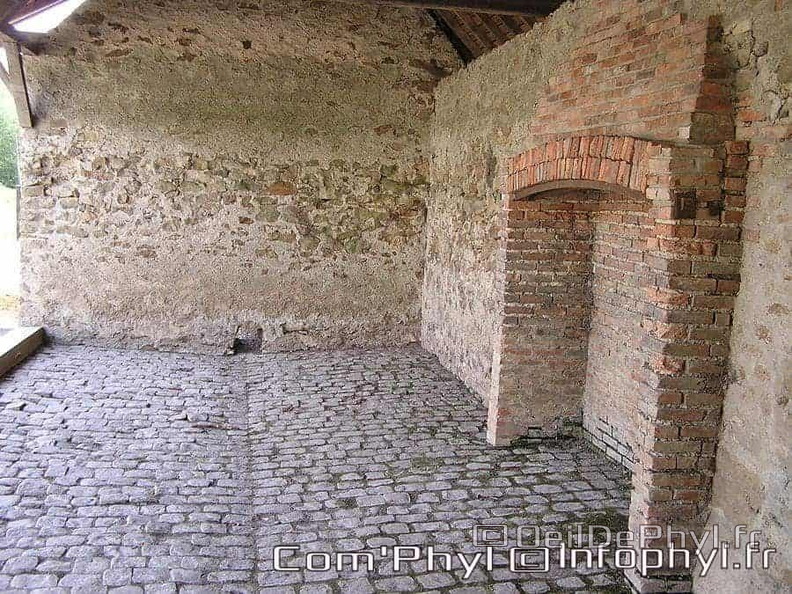 le-lavoir-de-soucelles-1.jpg