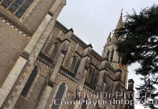 sablee-sur-sarthe-eglise-notre-dame-13