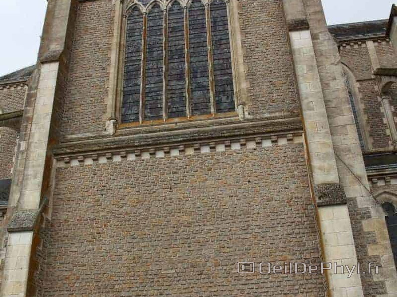 sablee-sur-sarthe-eglise-notre-dame-14