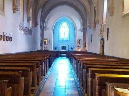 eglise-notre-dame-de-solesmes-08