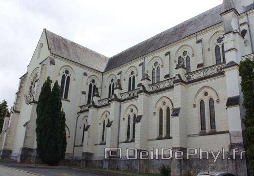 eglise-notre-dame-de-la-legion-d-honneur-5