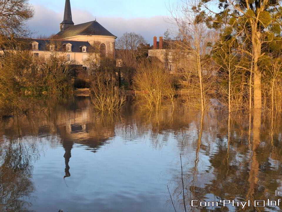 rives-du-loir-anjou-inondation-2025-11-22