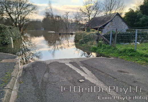 rives-du-loir-anjou-inondation-2025-11-11