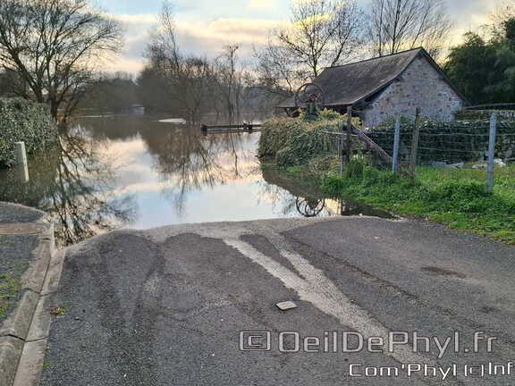 rives-du-loir-anjou-inondation-2025-11-11