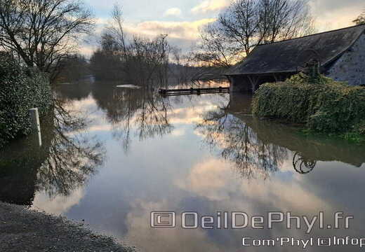 rives-du-loir-anjou-inondation-2025-11-12