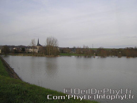 Inondation Soucelles Villevêque - 2007
