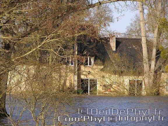 Inondation Soucelles Villevêque - 2007