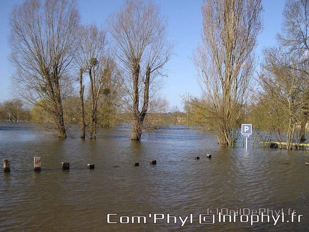 Inondation Soucelles Villevêque - 2007