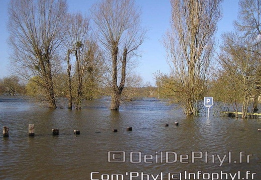 Inondation Soucelles Villevêque - 2007