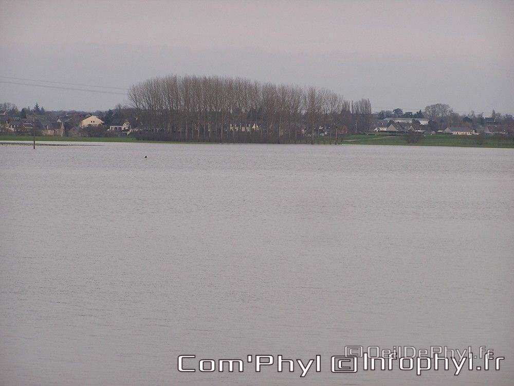 Inondation Soucelles Villevêque - 2007