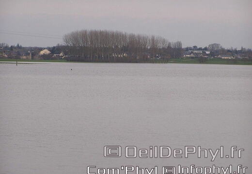 Inondation Soucelles Villevêque - 2007