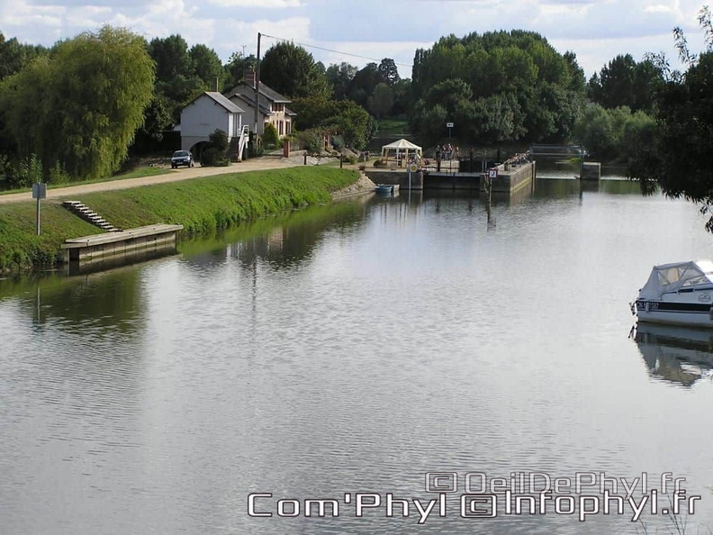 la-sarthe-cheffes-02