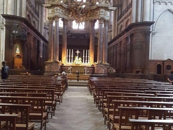 cathedrale-saint-maurice-angers-01