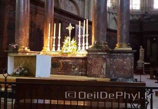 cathedrale-saint-maurice-angers-04