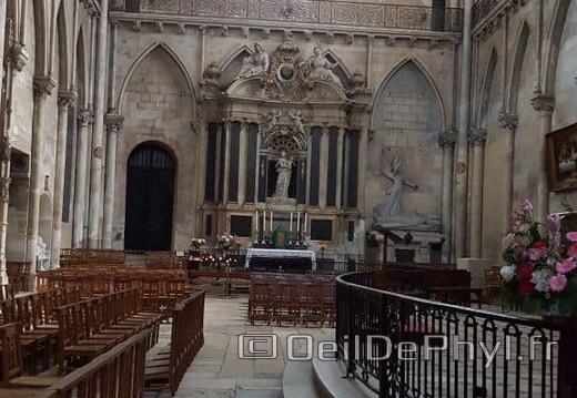 cathedrale-saint-maurice-angers-7