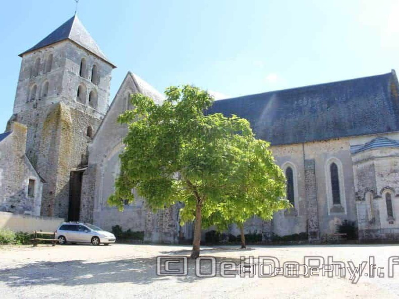 Église St Médard - Cheviré le rouge