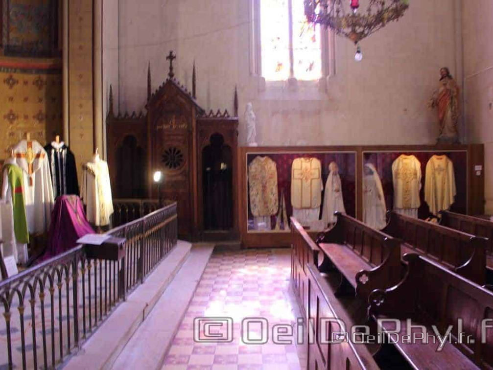 Église St Médard - Cheviré le rouge