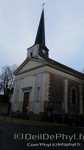 eglise-saint-martin-soucelles-16