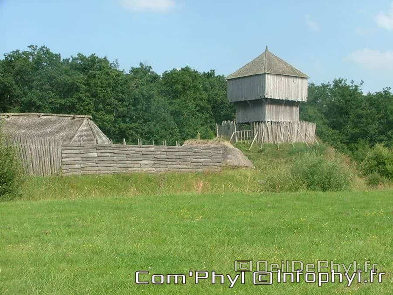 Château à motte - Saint Sylvain d'Anjou