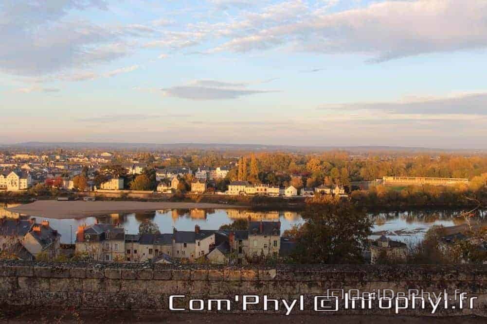 saumur-vu-du-chateau-2
