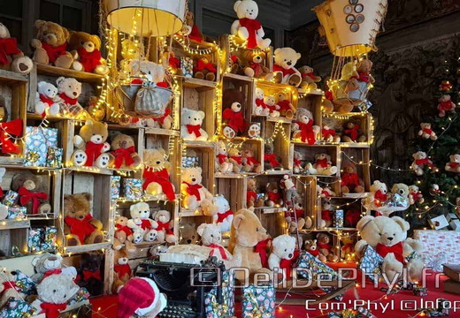 chateau-de-montgeoffroy-noel-2024-18