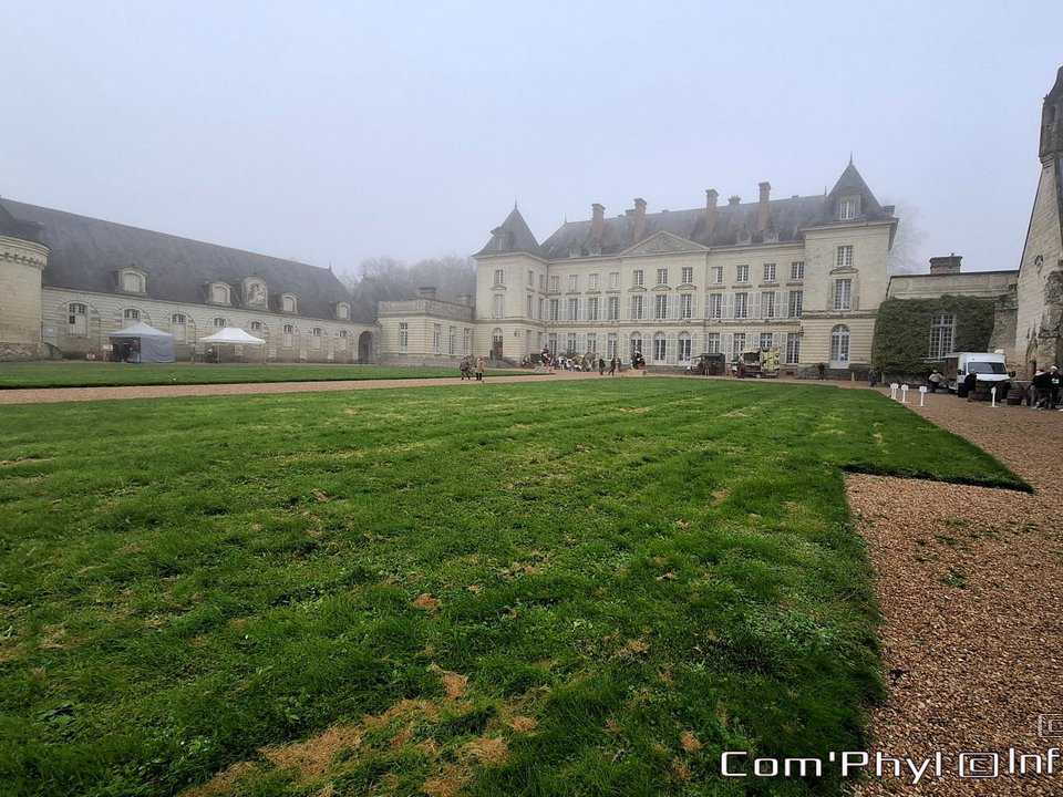 chateau-de-montgeoffroy-noel-2024-22
