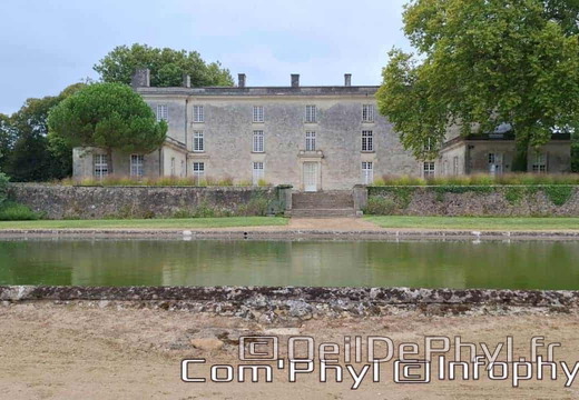 Le château de Jarzé