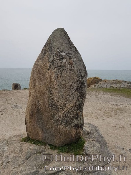 le-croisic-le-menhir-de-la-pierre-longue-1.jpg
