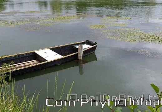 barque-sur-le-loir-1