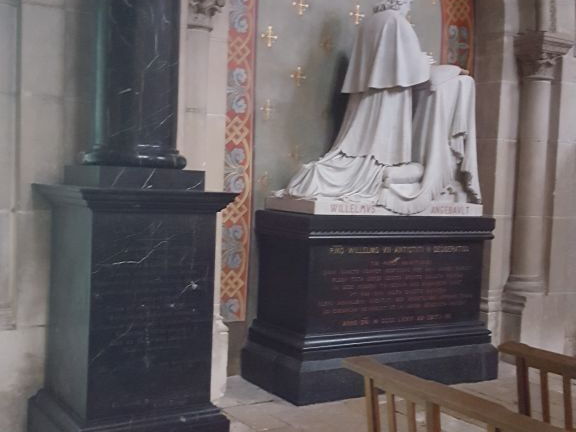 cathedrale-saint-maurice-angers-13