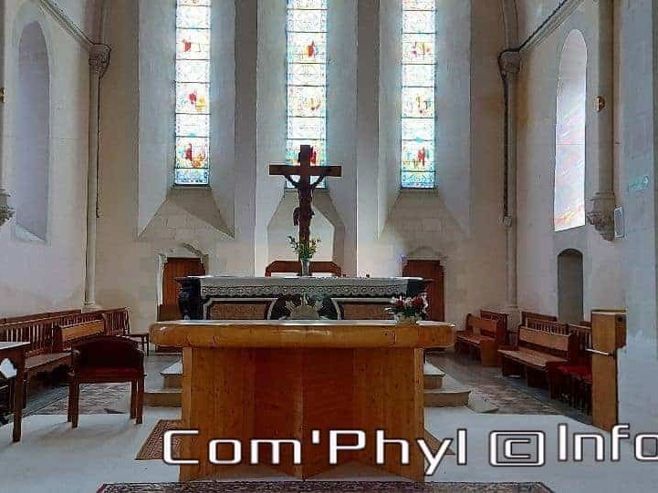 eglise-saint-pierre-de-villeveque-06