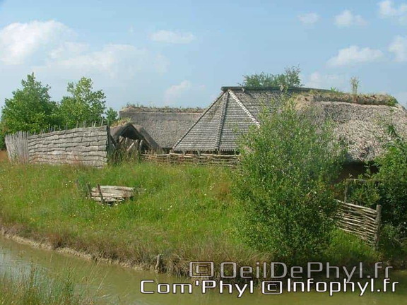 Château à motte - Saint Sylvain d'Anjou