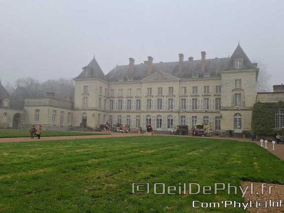 chateau-de-montgeoffroy-noel-2024-23