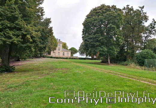 Le château de Jarzé