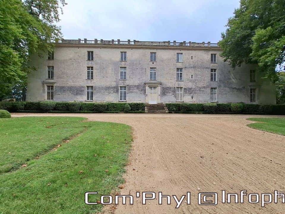 Le château de Jarzé