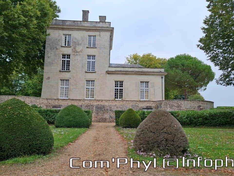 Le château de Jarzé